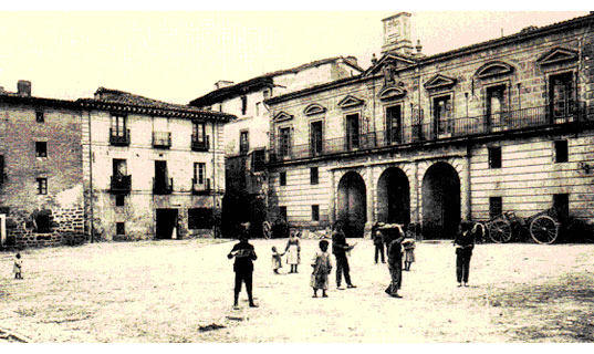 ayuntamiento. Plaza de la Constitucion